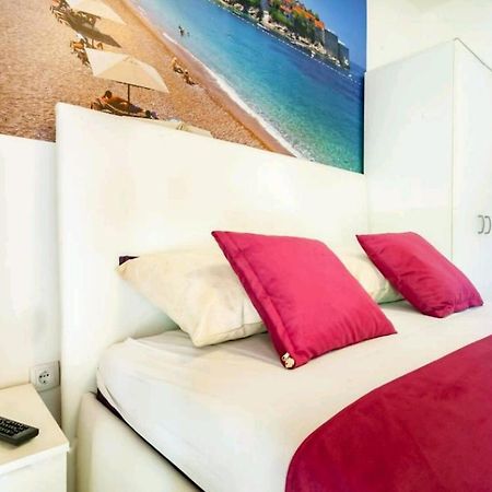 Apartments & Studios Tomanovic Budva Luaran gambar