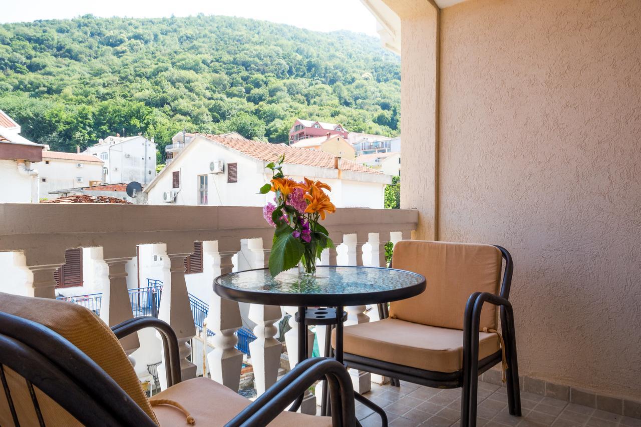 Apartments & Studios Tomanovic Budva Luaran gambar