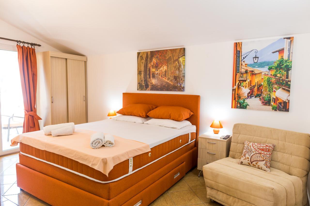 Apartments & Studios Tomanovic Budva Luaran gambar